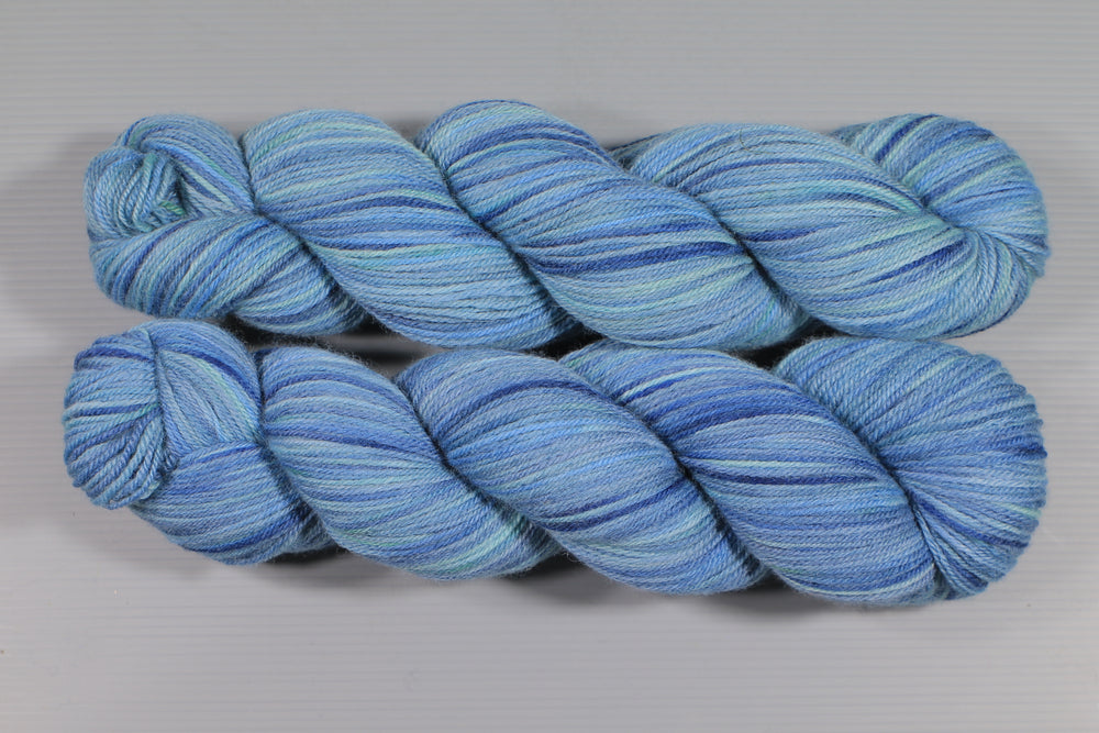 
                  
                    Lake Tekapo | Hand Dyed 100% Merino Yarn from New Zealand | 4 Ply Fingering Weight | 100g
                  
                